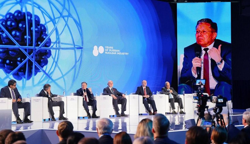 روسيا: امتلاك برنامج نووي سلمي حقٌّ لإيران