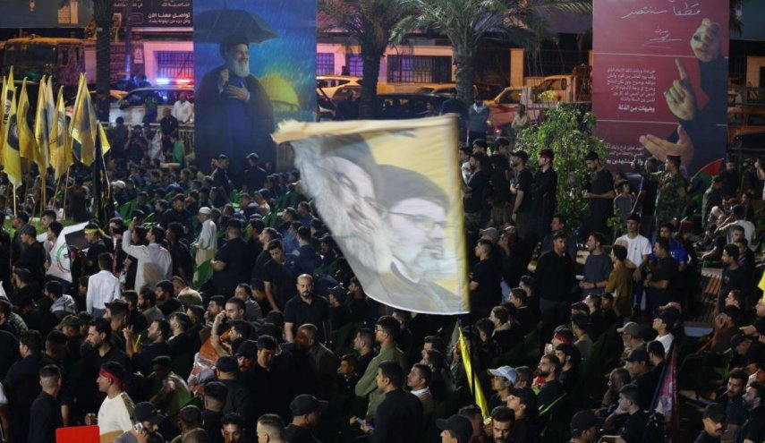 توافد جماهيري في بغداد لإحياء ذكرى استشهاد السيدنصر الله