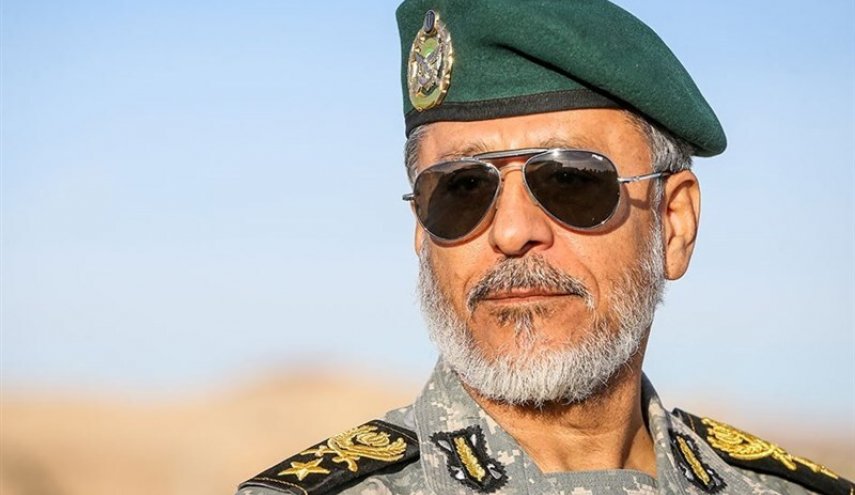 دریادار سیاری: آمادگی ۱۰۰ درصدی داریم و از هیچ تهدید نمی‌ترسیم