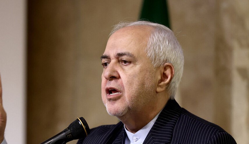 ظريف: فشلهم في إجبار إيران على الاستسلام دفعهم لتفيعل آلية سناب باك