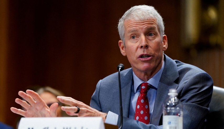 تحذير نووي من وزير الطاقة الأمريكي وسط الخلافات السياسية