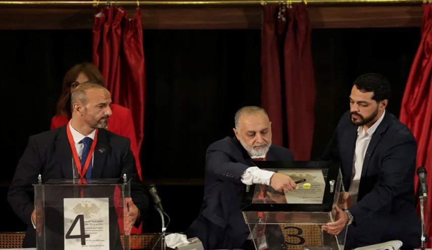 انطلاق أول انتخابات لحکومة  الجولاني من دون مشاركة الشعب السوري!!