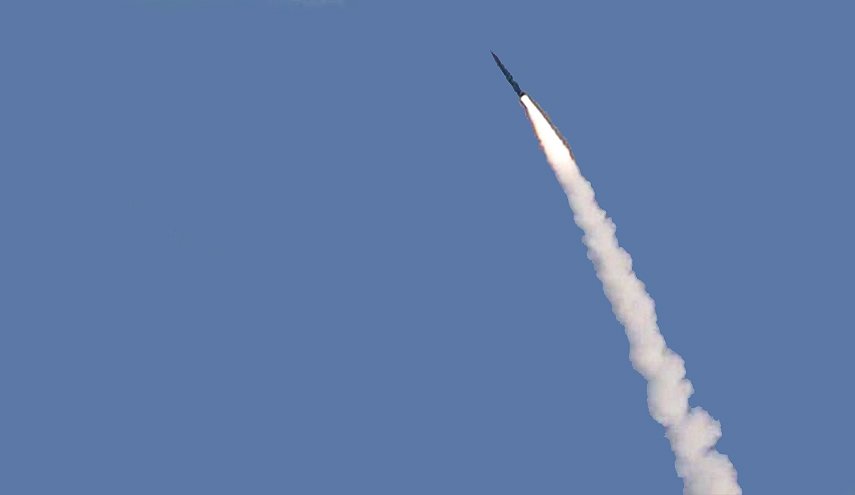 قوات الاحتلال ترصد 'مقذوفا' تم إطلاقه من شمال قطاع غزة