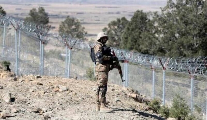 باكستان.. مقتل 17 عسكريا و19 إرهابيا في شمال غرب البلاد