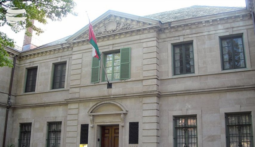 الخارجية الايرانية تستدعي القائم بالاعمال العماني
