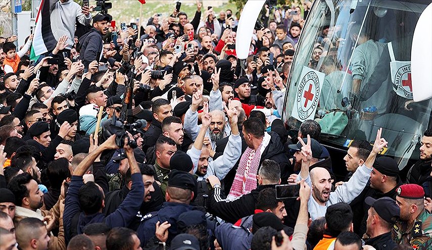 المقاومة تتمكن من تحرير24 مقدسيا معظمهم من السجن المؤبد