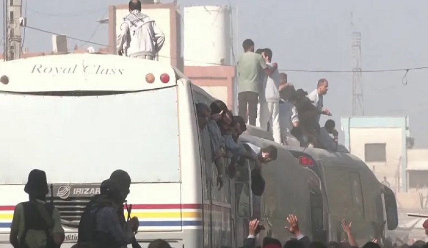 مصادر طبية: بعض الأسرى الفلسطينيین مبتورو الأطراف