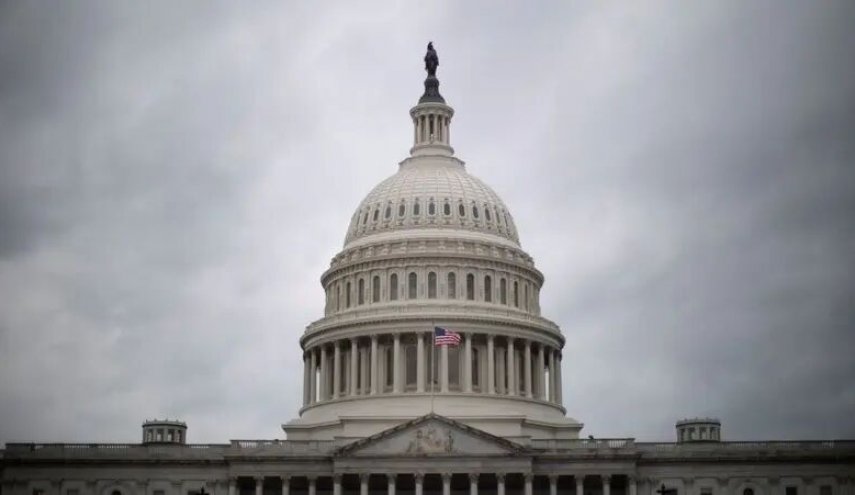 تداوم تعطیلی دولت ترامپ و اخراج کارمندان؛ تقابل کاخ سفید با دموکرات‌ها