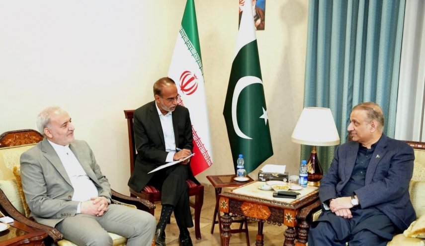 باكستان تؤكد على تعزيز التعاون مع ايران