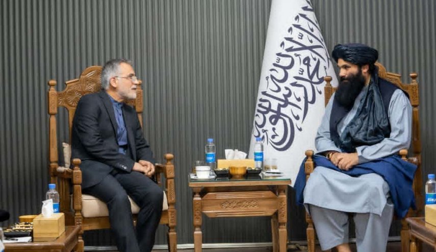 مسؤول ايراني يلتقي وزير الداخلية الافغاني