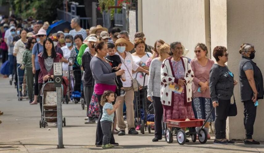 ملايين الأمريكيين قد يفقدون المساعدات الغذائية بسبب الإغلاق الحكومي
