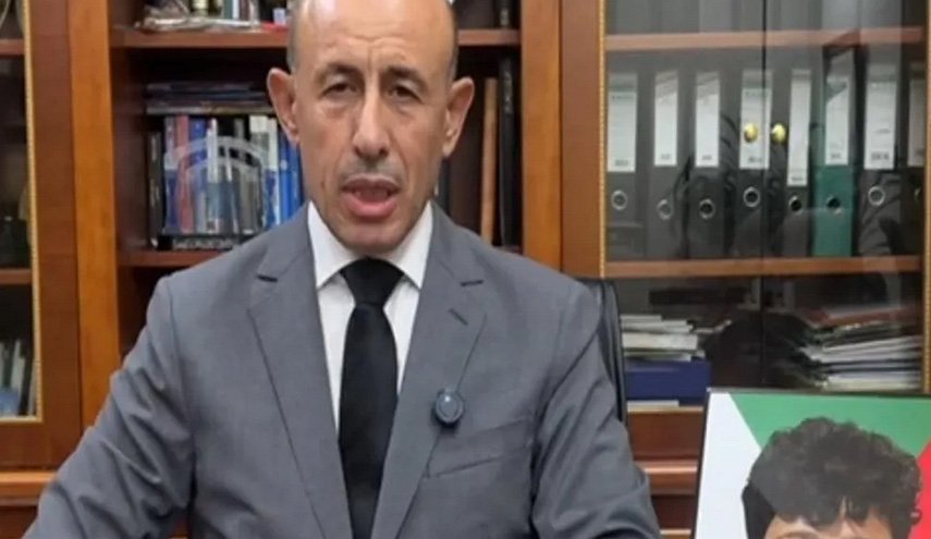 القنصل السوري في دبي زياد زهر الدين يعلن انشقاقه عن حكومة الجولاني