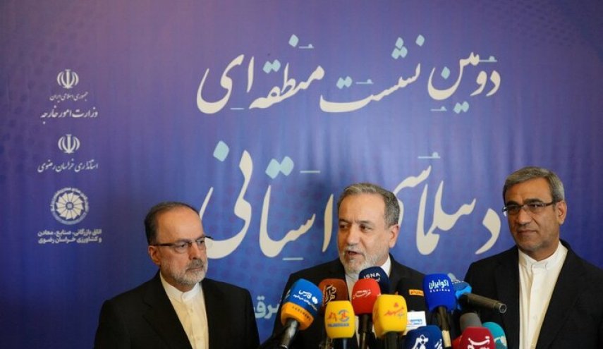 عراقجي: تعزيز العلاقات مع الجيران يشكل أولوية للسياسة الخارجية الايرانية