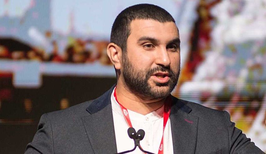 أميركا تعتقل صحافي بريطاني بسبب انتقاده لكيان الاحتلال