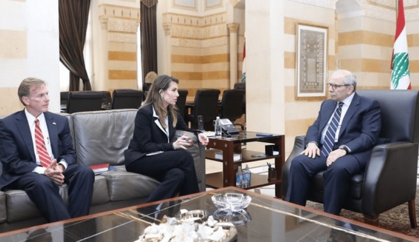 نخست وزیر لبنان: اسرائیل باید از خاک ما خارج شود