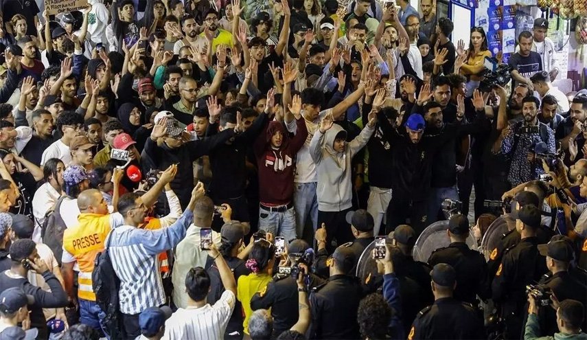 2480 مغربيا من محتجي 