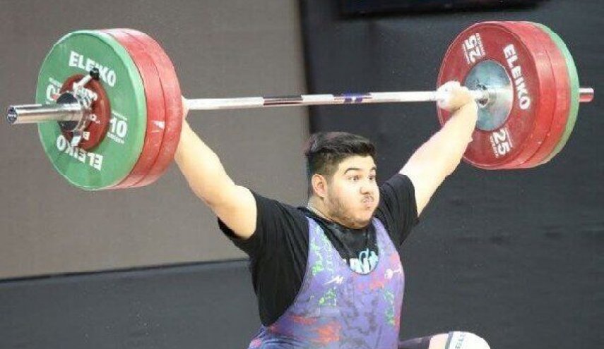 ميدالية ذهبية في رفع الاثقال للرباع الايراني يزداني