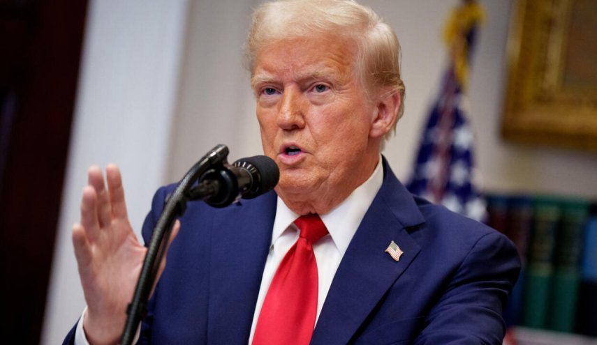 ترامب يهدد بتدخل عسكري في نيجيريا بذريعة 'اضطهاد المسيحيين'