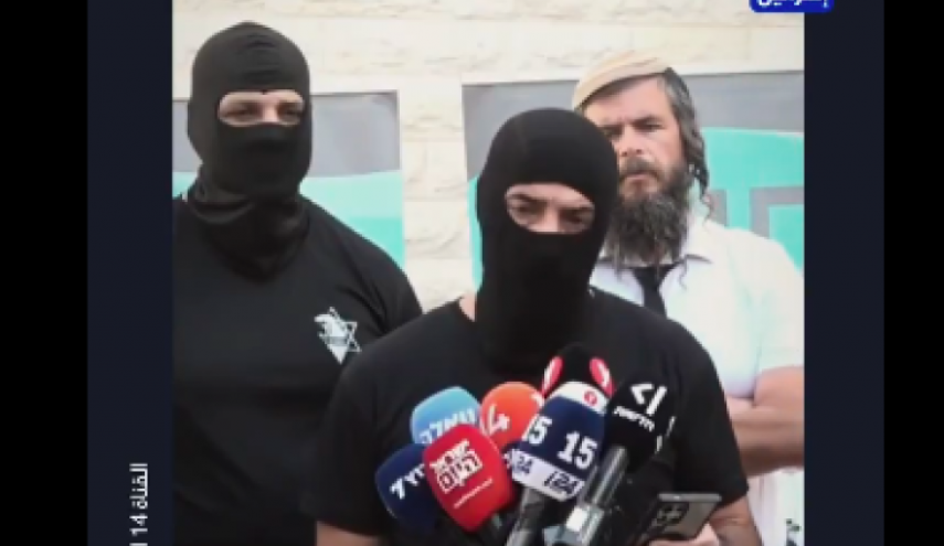 جنود إسرائيليون تفاخروا بجريمتهم ويدافعون عن تعذيبهم أسيرا فلسطينيا