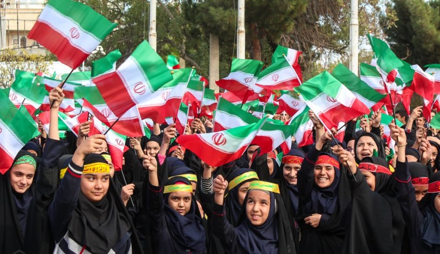 ۱۳ آبان روزی که تاریخ با صدای دانش‌آموزان نوشته شد