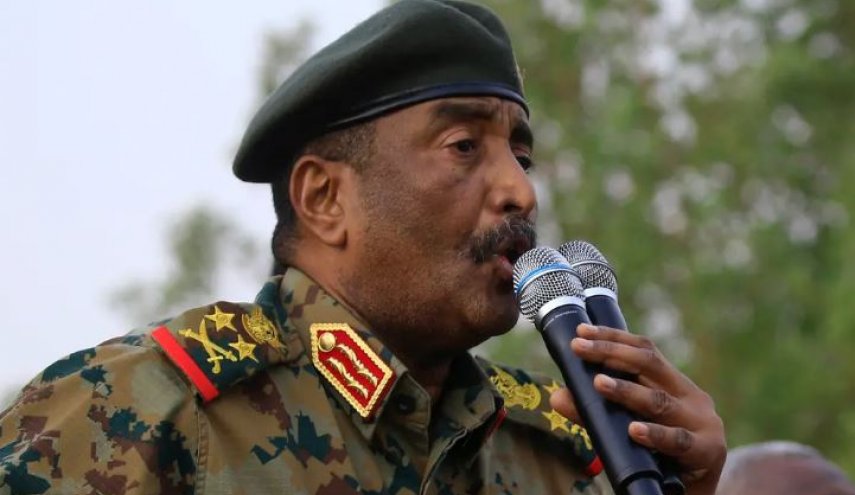 البرهان: على كل من یقدر على حمل السلاح أن يتقدّم للقتال