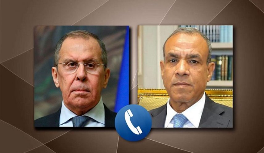 گفت‌وگوی وزرای امور خارجه مصر و روسیه درباره مسائل منطقه‌ و جهان
