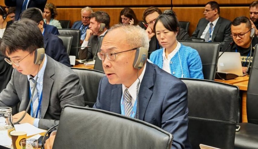 مندوب الصين لدى الوكالة الذرية: إصدار قرار مناهض لإيران يزيد الأمور سوءًا