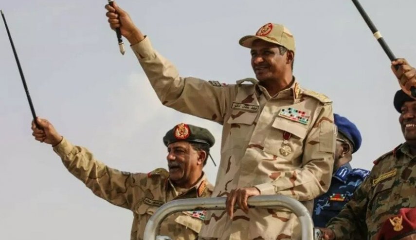 قائد الدعم السريع يعلن هدنة 3 أشهر في السودان 
