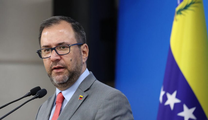 'كاراكاس' ترد على مزاعم 'اسرائيلية': اسمنا أكبر من أن يخرج من فمكم