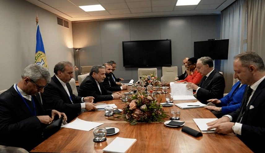 عراقجي يطالب بمحاسبة الغرب على تزويد نظام ’صدام’ بالكيميائي