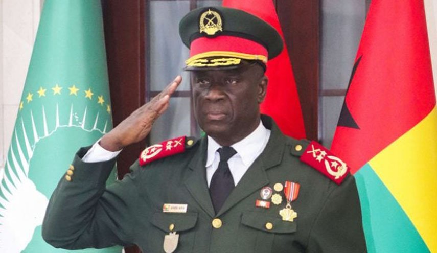 تعيين جنرال رئيسا انتقاليا لغينيا بيساو والمعارضة تندد بانقلاب مدبر