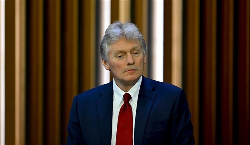 الكرملين يعلق على استقالة رئيس مكتب زيلينسكي
