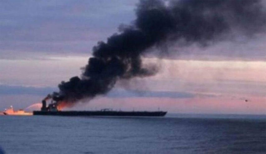 انفجار ناقلتي نفط وحرائق في البحر الأسود قبالة تركيا