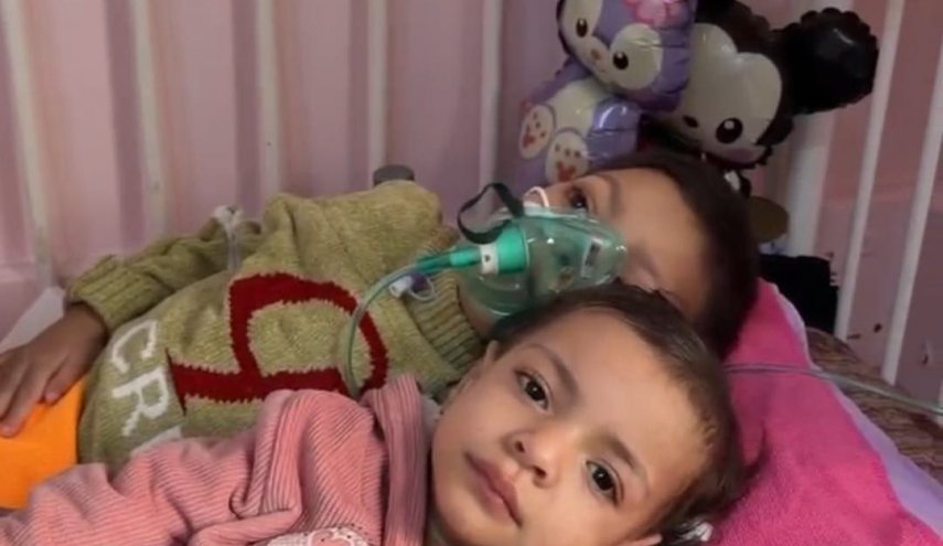 فتحی و دینا؛ دو کودک غزه‌ای که در میان جنگ و بیماری در سکوت با مرگ دست و پنجه نرم می‌کنند