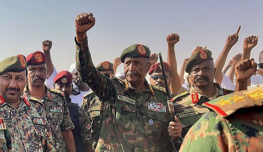 البرهان: لا نقبل بأيّ حل لا يفكك قوات الدعم السريع