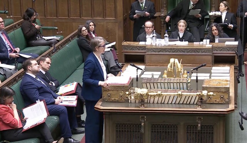 تأکید انگلیس بر رفع محاصره و افزایش کمک‌های بشردوستانه به غزه 