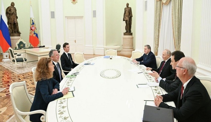 بوتين وويتكوف يجريان محادثات في الكرملين منذ أكثر من ثلاث ساعات