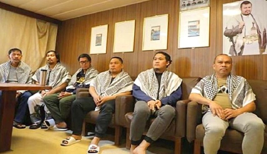 صنعاء تفرج عن طاقم السفينة 