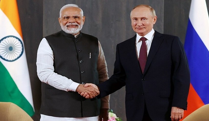 بوتين يصل إلى الهند لإجراء محادثات حول التعاون الروسي الهندي 