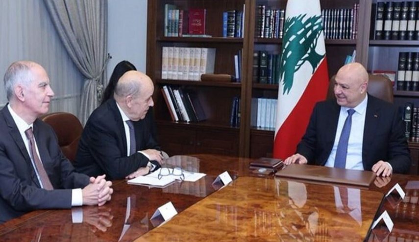 هذا أبرز ما دار في لقاء الموفد الرئاسي الفرنسي مع عون 