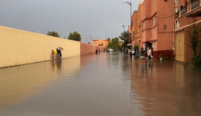 وفيات وتعطيل الدراسة مع استمرار الأمطار والسيول في دول عربية