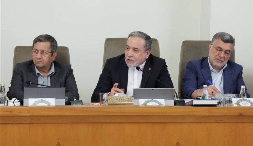 عراقچی: اعضای سفارت ایران در ونزوئلا همچنان در محل مأموریت حضور دارند