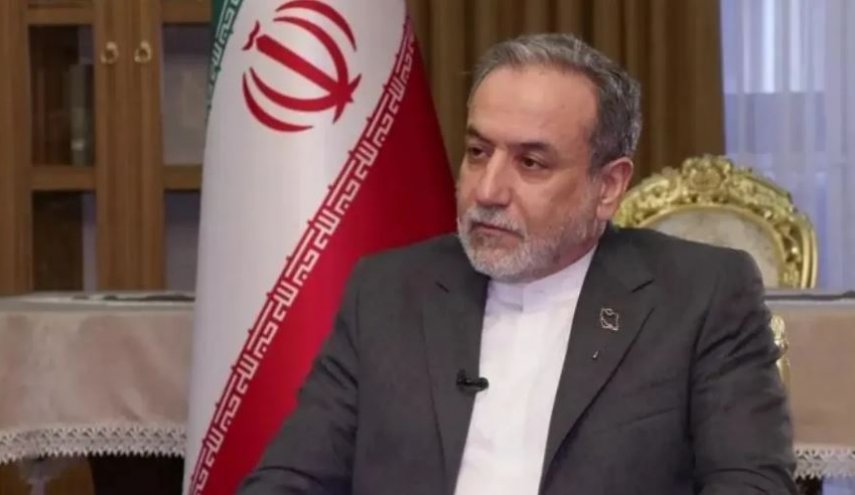 عراقچی: هیچ مبنای جدی از سوی آمریکا برای مذاکره وجود ندارد/ اگر حمله‌ای صورت گیرد، با قدرت پاسخ خواهیم داد