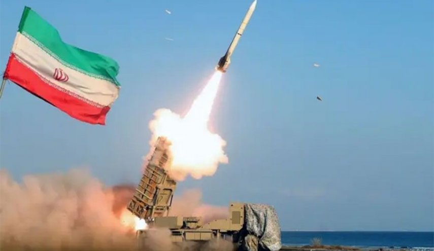 سپاه: پایگاه بالگردی العدیری آمریکا مورد ضربه پهپادی و موشکی قرار گرفت