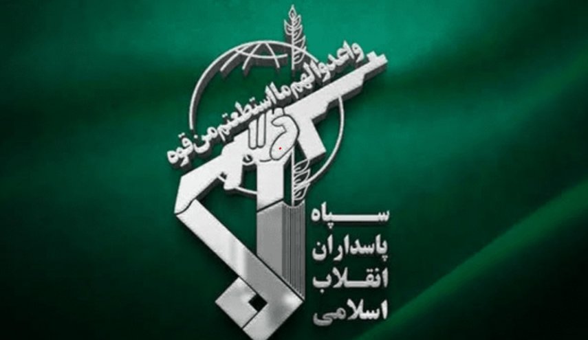 اصابت موشک‌های سپاه به مقر ناوگان پنجم آمریکا در بحرین