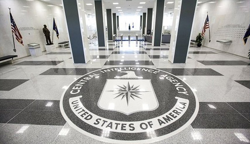 اعتقال مسؤول سابق في الـ(CIA) لسرقته مئات السبائك الذهبية وملايين الدولارات