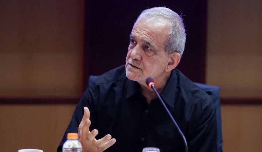 بزشكيان: القائد الشهيد شخصية إسلامية جامعة تجاوز تأثيرها حدود إيران
