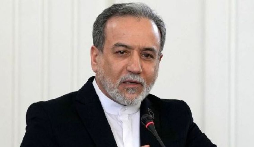 کنایه عراقچی به ترامپ: ما در دریافت عوارض تنگه هرمز منصف‌تر خواهیم بود