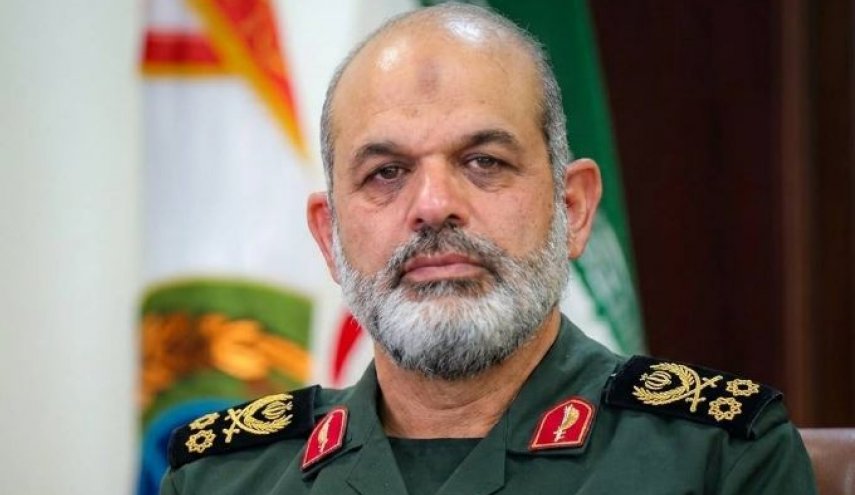 قدردانی فرمانده کل سپاه از تلاش‌های پزشکان، پرستاران و کادر درمان