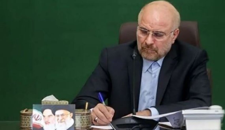 قالیباف: ثمره وحدت، شکست دشمن بود/ امنیت مبتنی بر دخالت قدرت‌های فرامنطقه‌ای، شکننده است